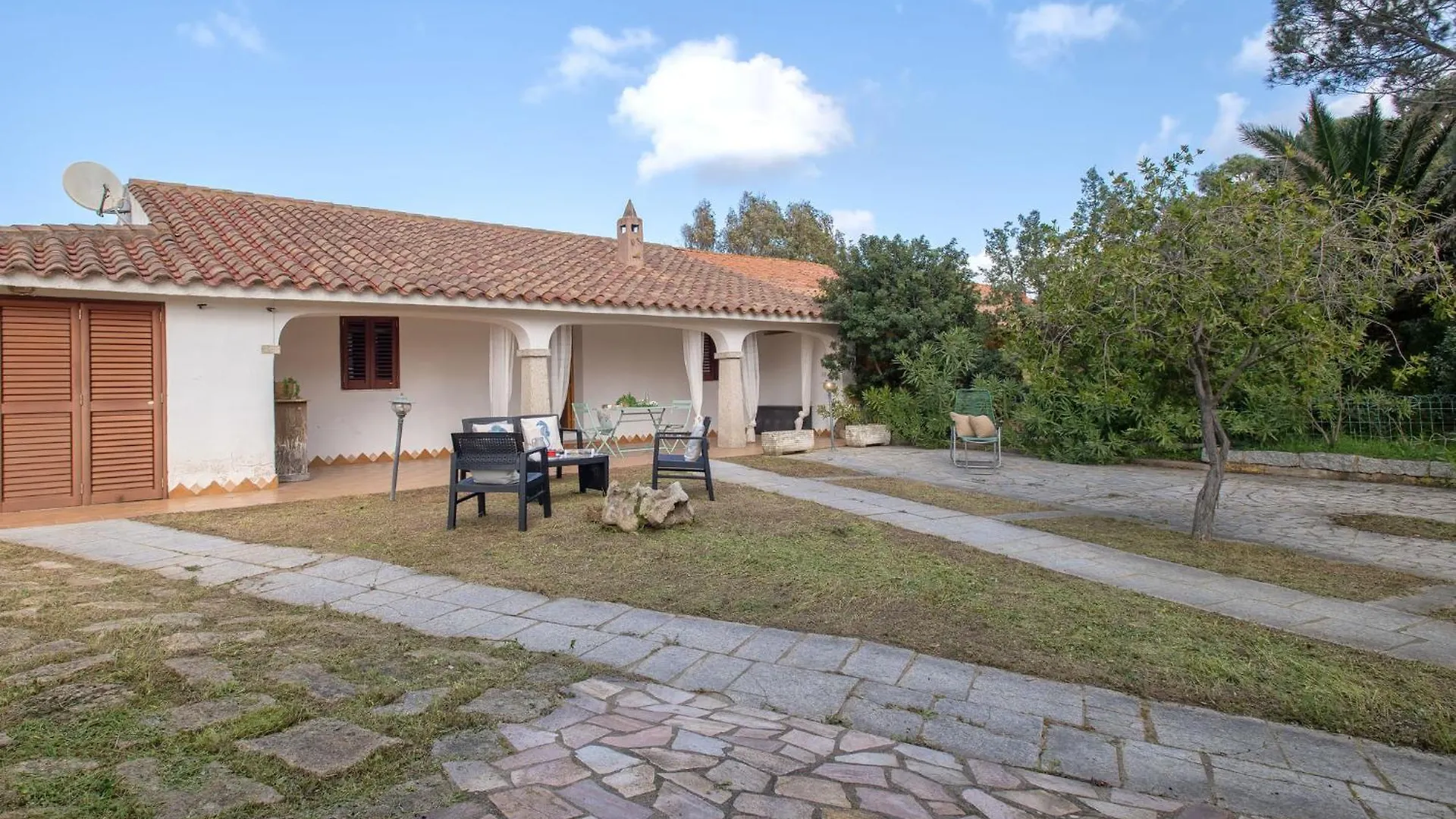 Holiday Home Francesca By Interhome Vignola Mare Italy